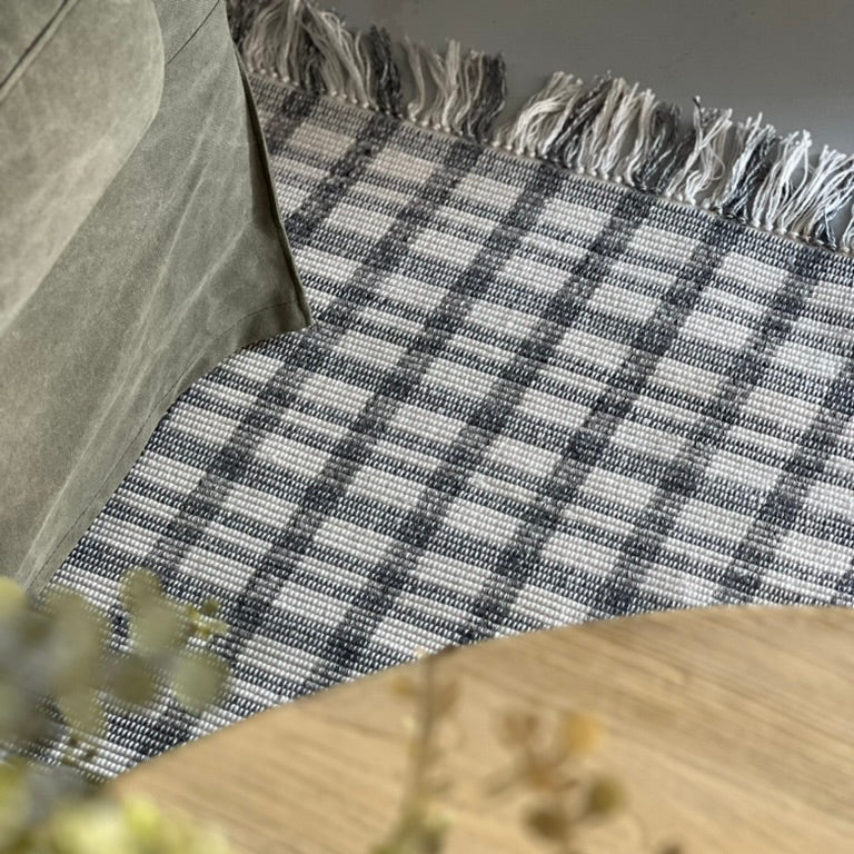 Beckett Handwoven Indoor/Outdoor Rug