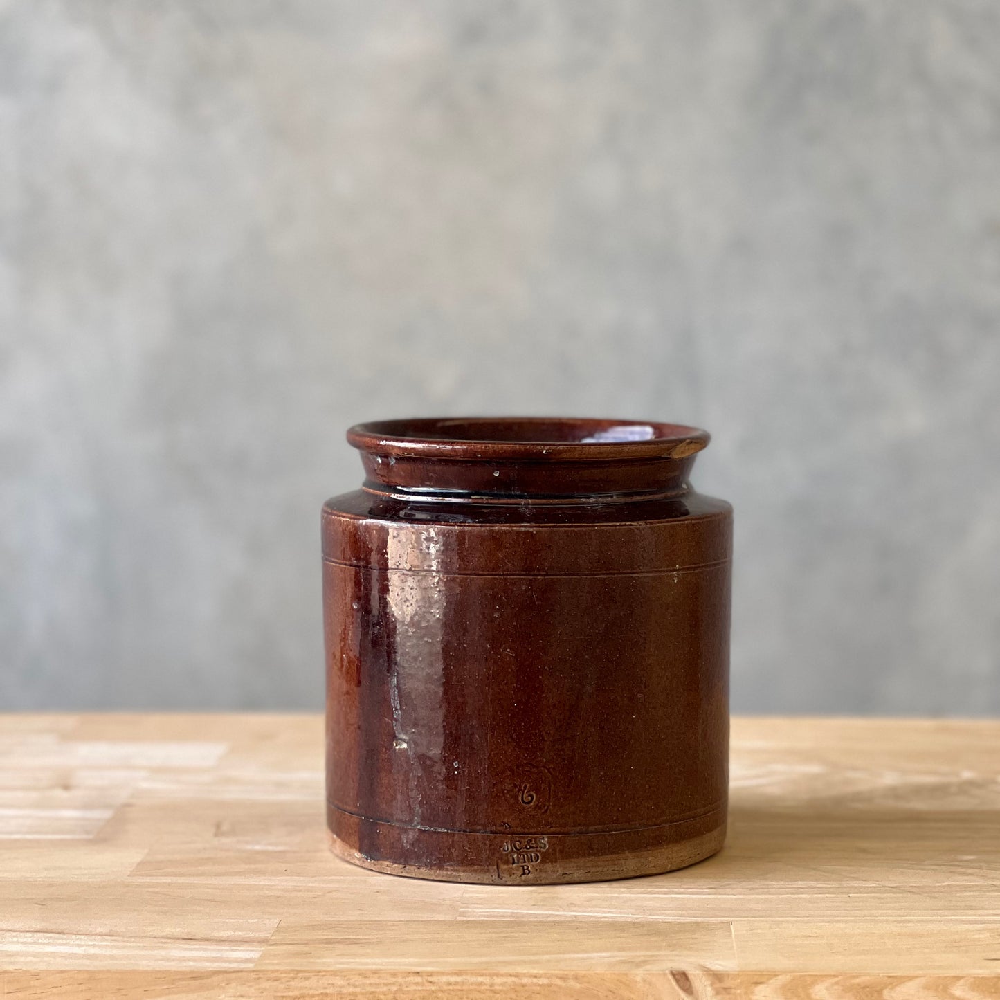 Antique James Campbell Brisbane Lidded 6Q Crock
