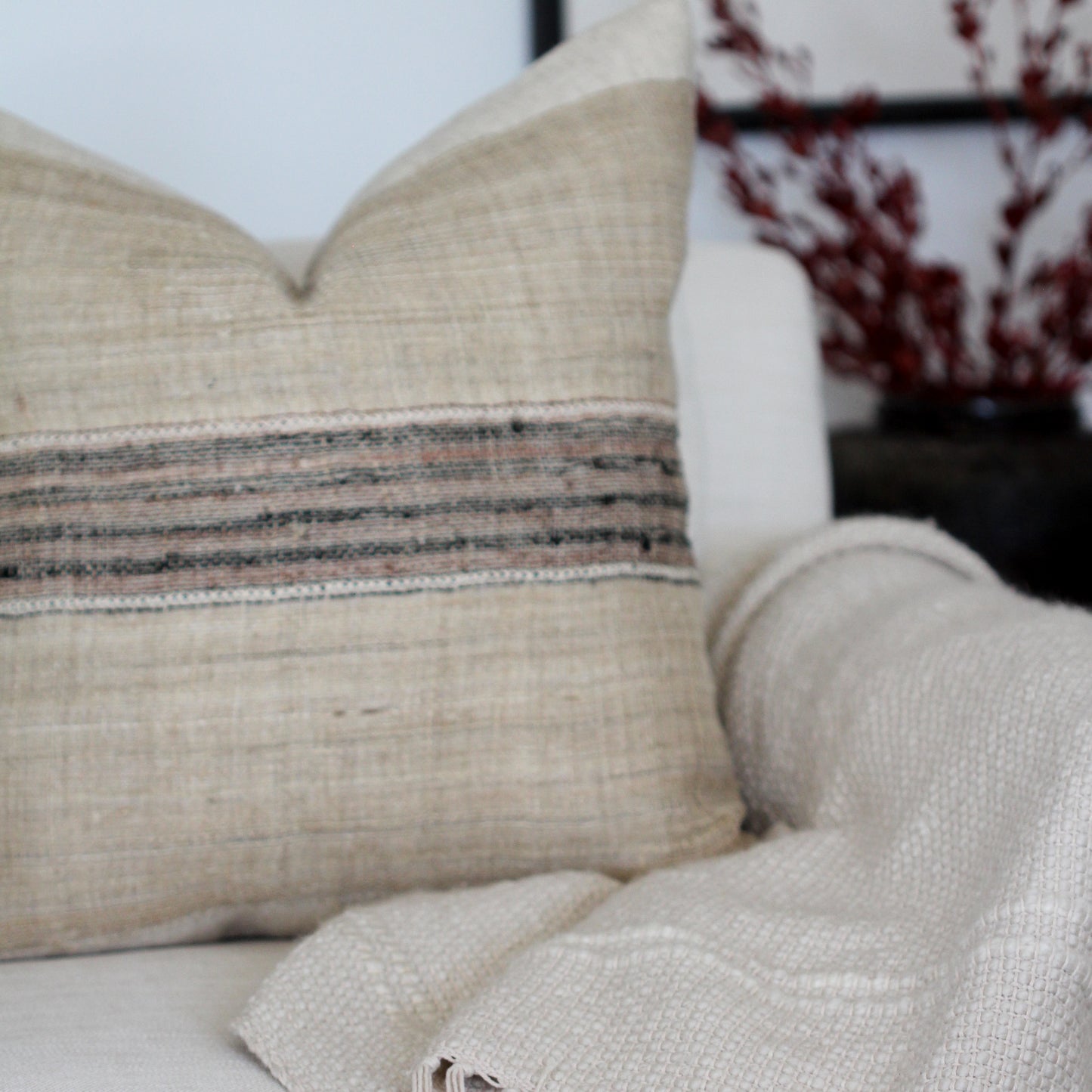 Cora Cushion