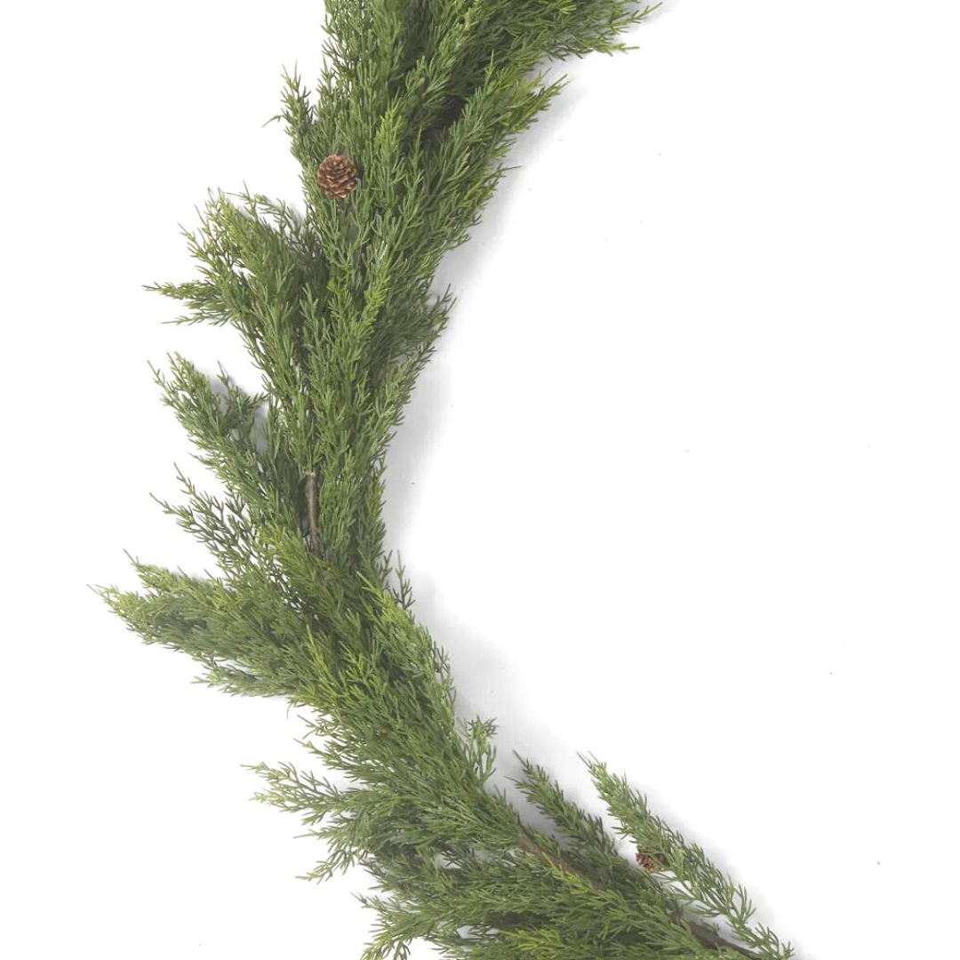 Pine Cone Garland 270cm