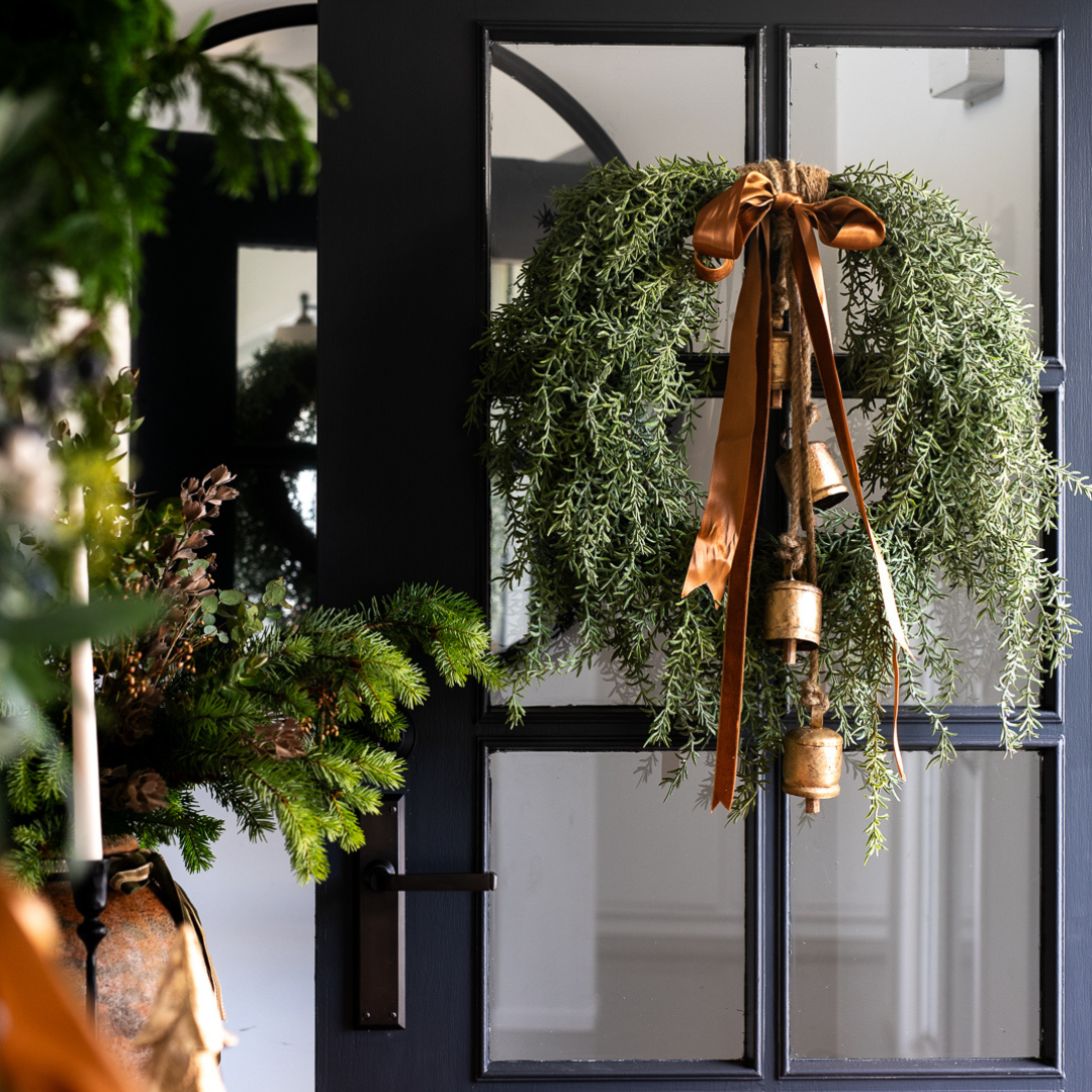 Nicholas Hanging Bells