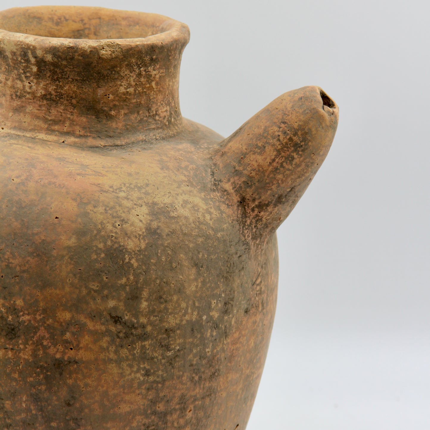 Spouted Croix Pot
