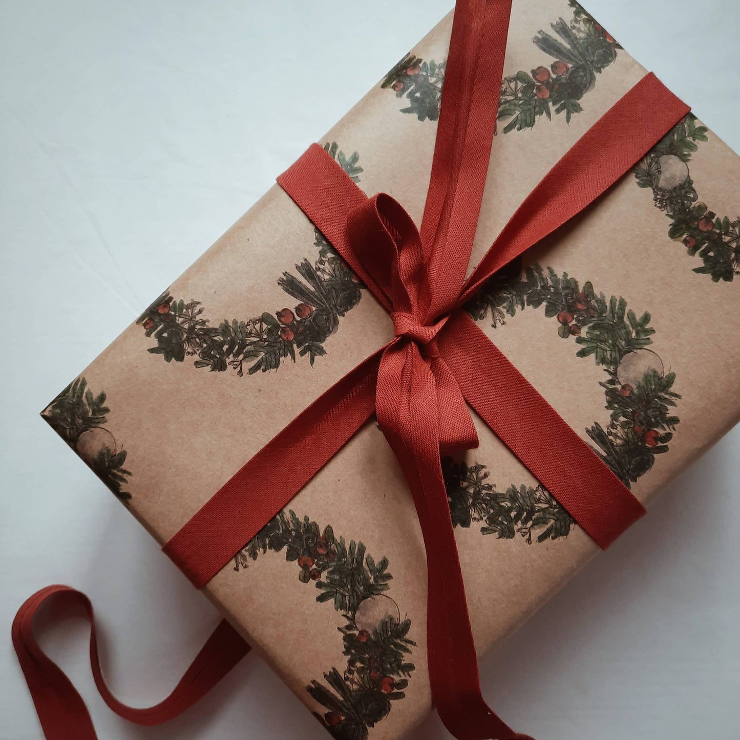 Christmas Wreath Wrapping Paper