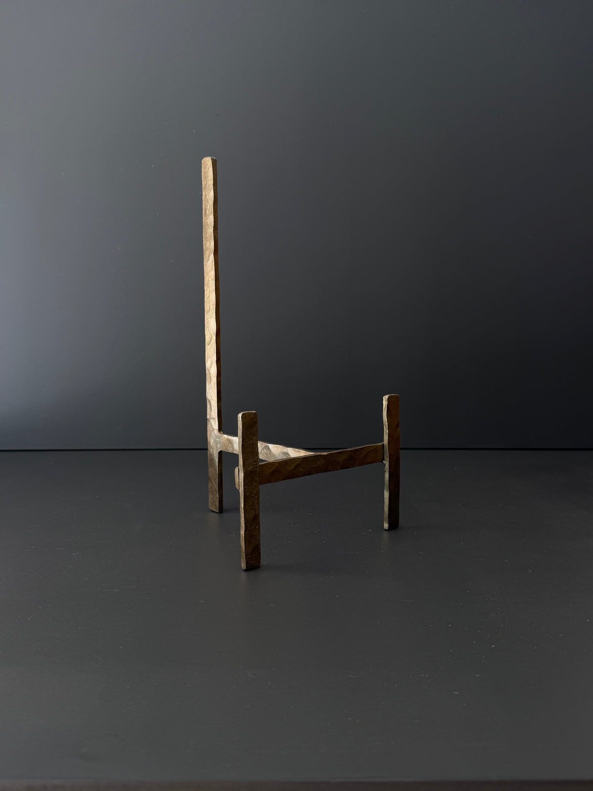 Hammered Brass Plate Stand