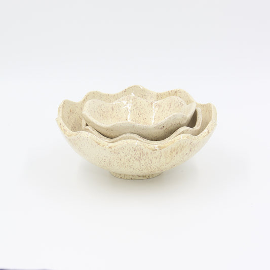 Set of 3 Scalloped Bowls