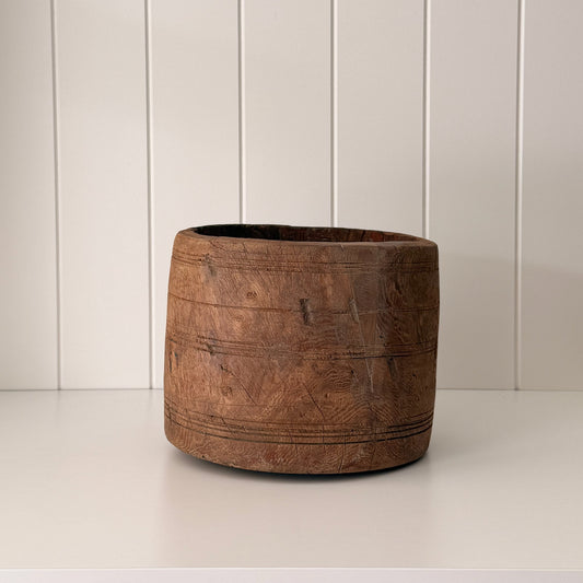 Antique Manna Pot | B