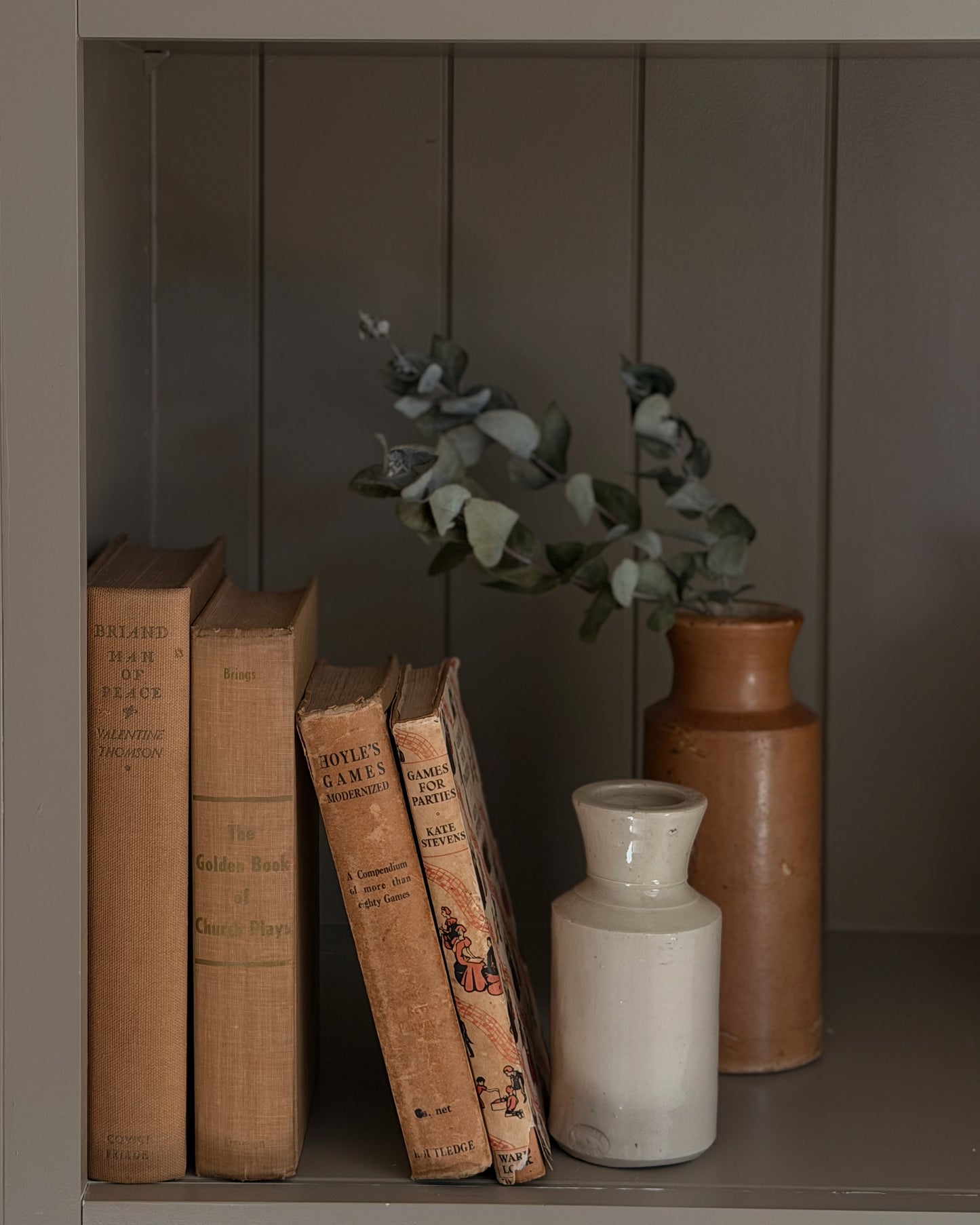 Antique & Vintage Decorative Book Stack | Games