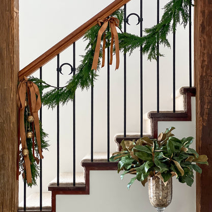 Pine Cone Garland 270cm