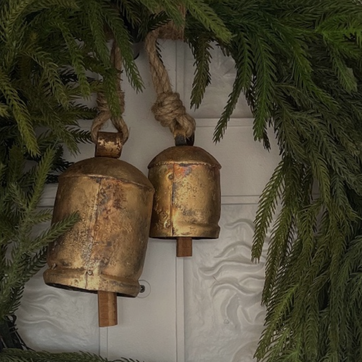 Noah Vintage Bell Ornament