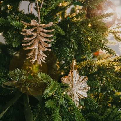 Majestic Gold Star Ornament