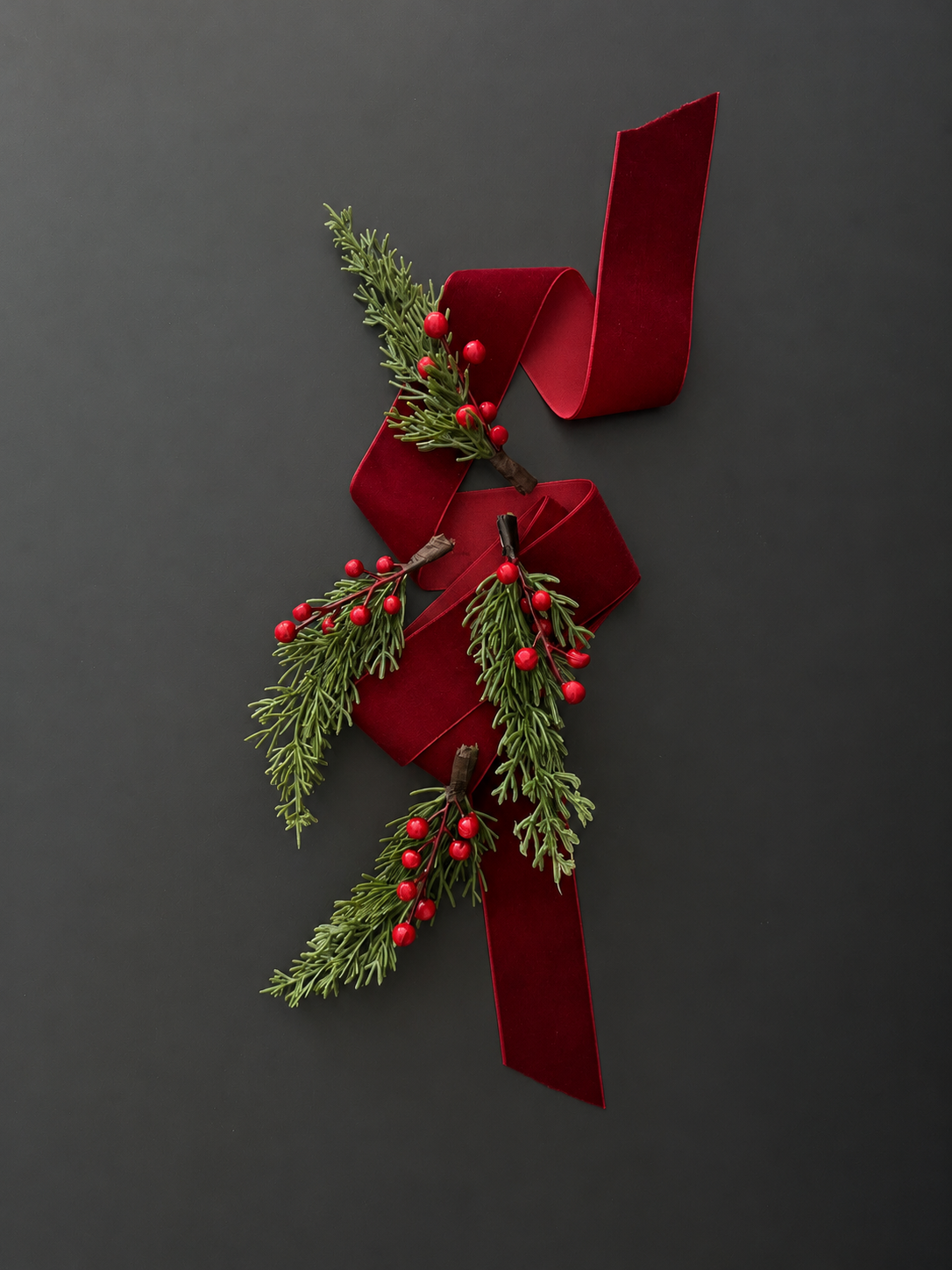 Pine & Berry Sprigs | Set of 4
